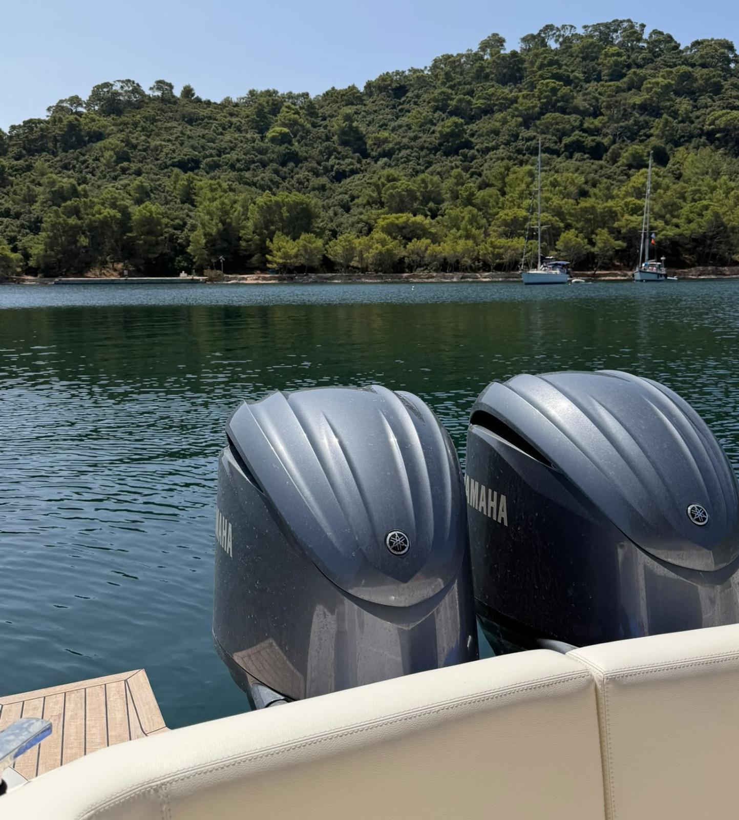 jokerboat Clubman 30'