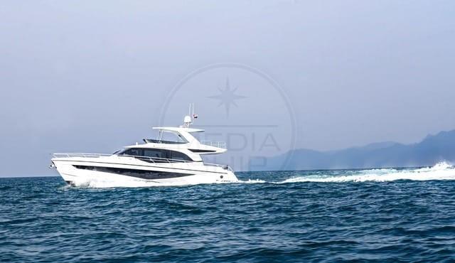 gulf craft Majesty 65