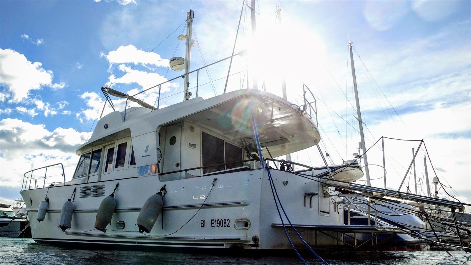beneteau Swift trawler 42