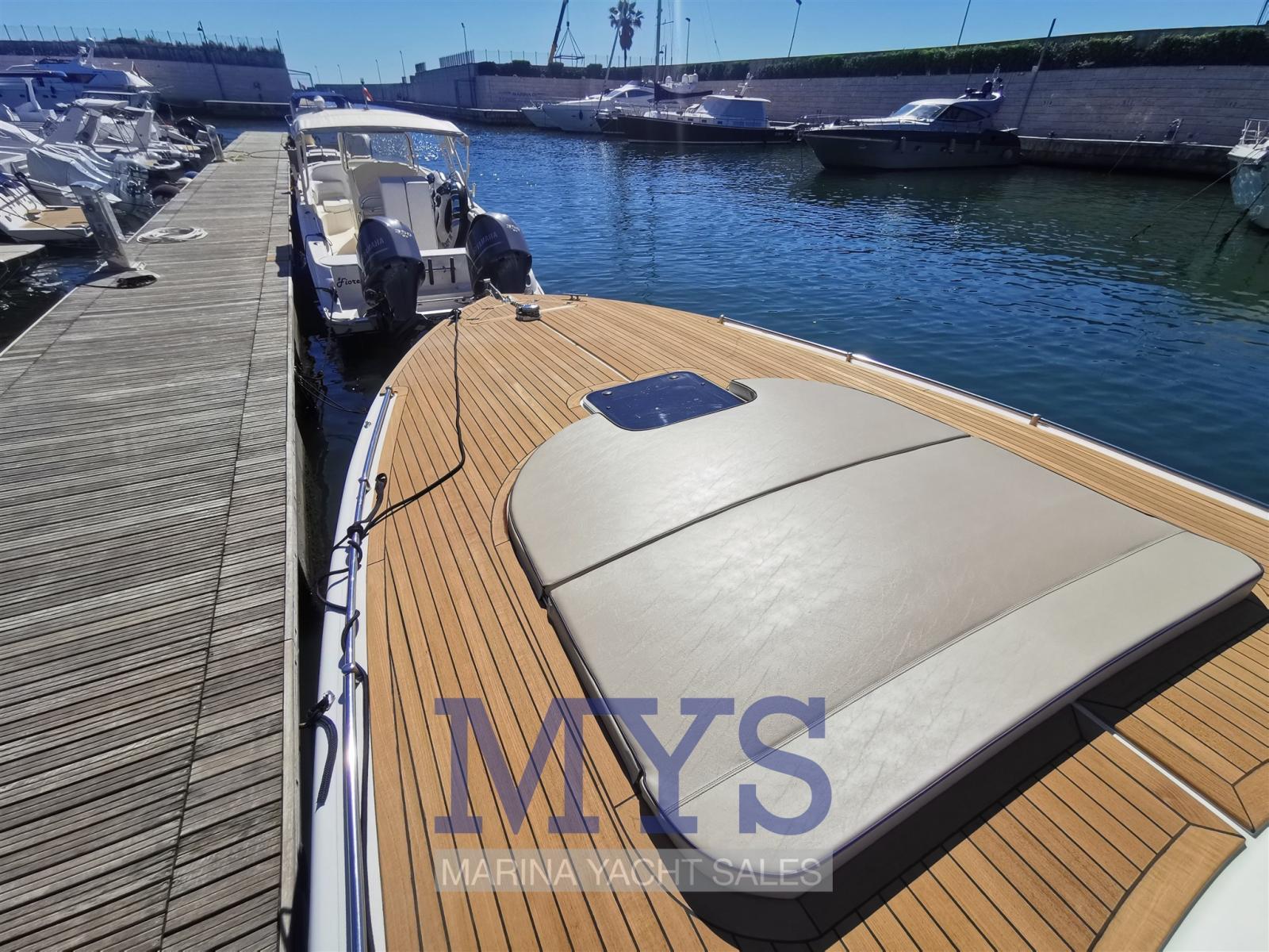 marine yachting Mig 38