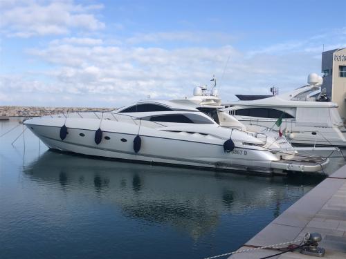 Sunseeker predator 75