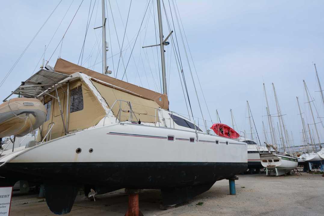 robertson and caine Leopard 47
