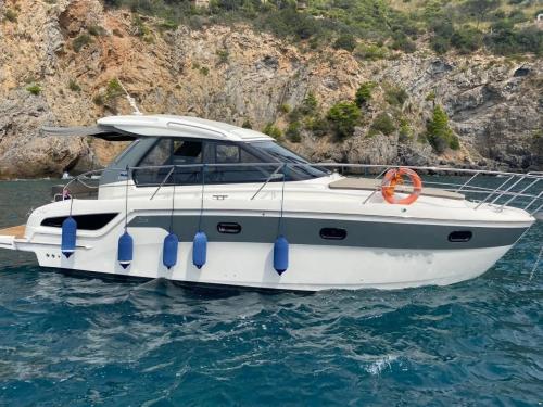 Bavaria yachts s 33 hard top