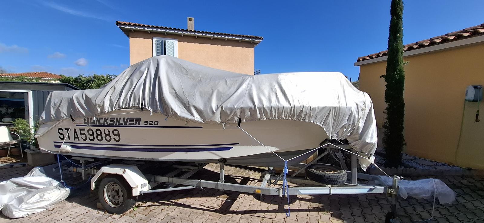 quicksilver Quicksilver 520 open