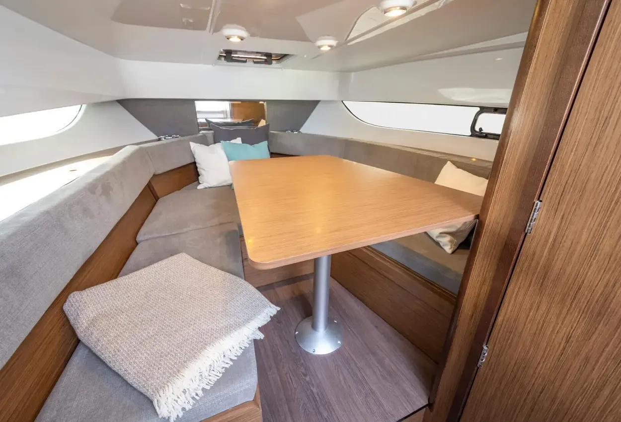 beneteau Flyer 9 sundeck