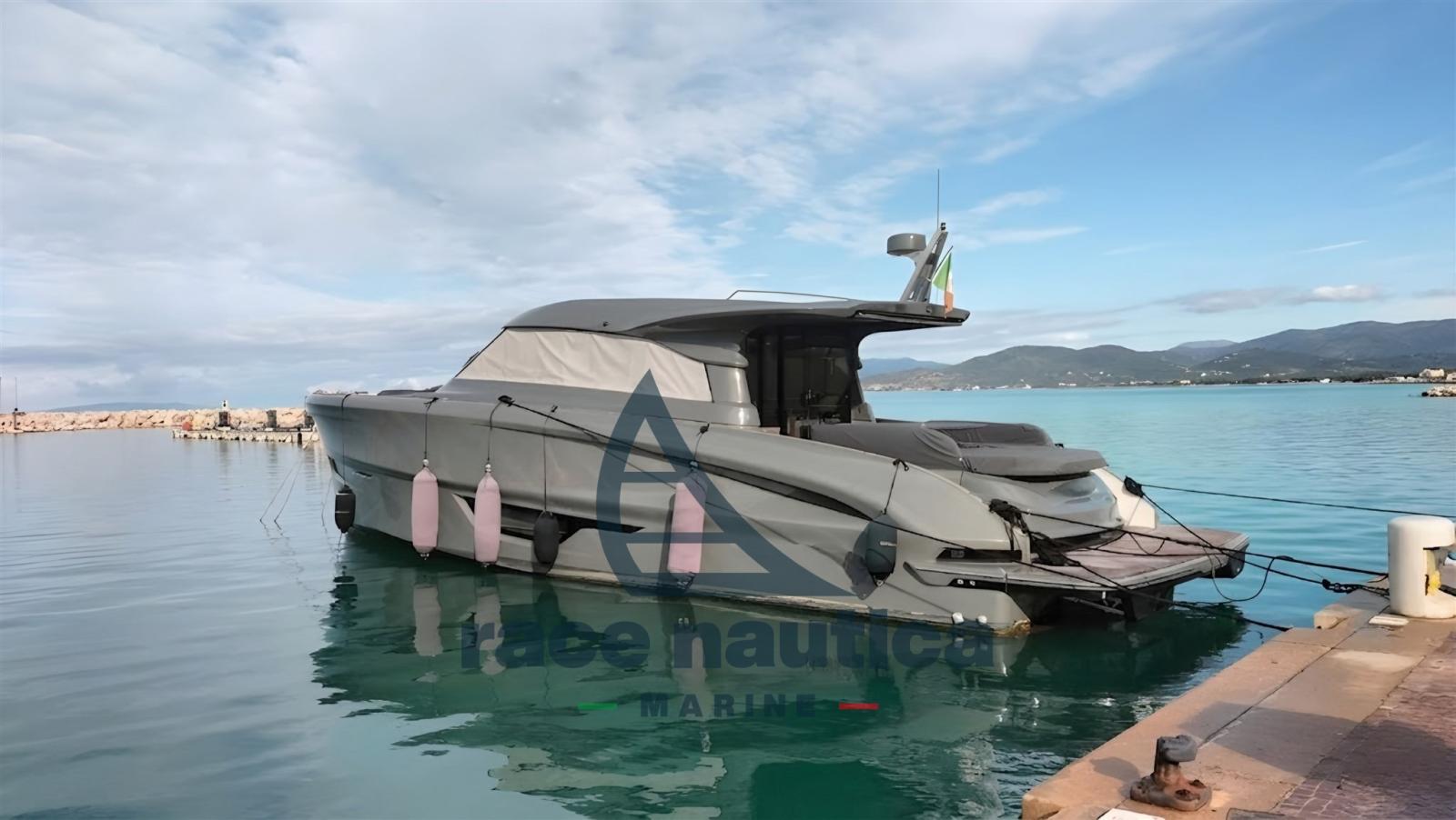 solaris power 52 coupè