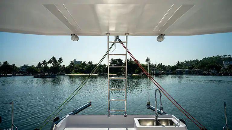 day charter Ov 40