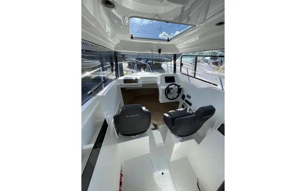 parker Parker 700 pilothouse