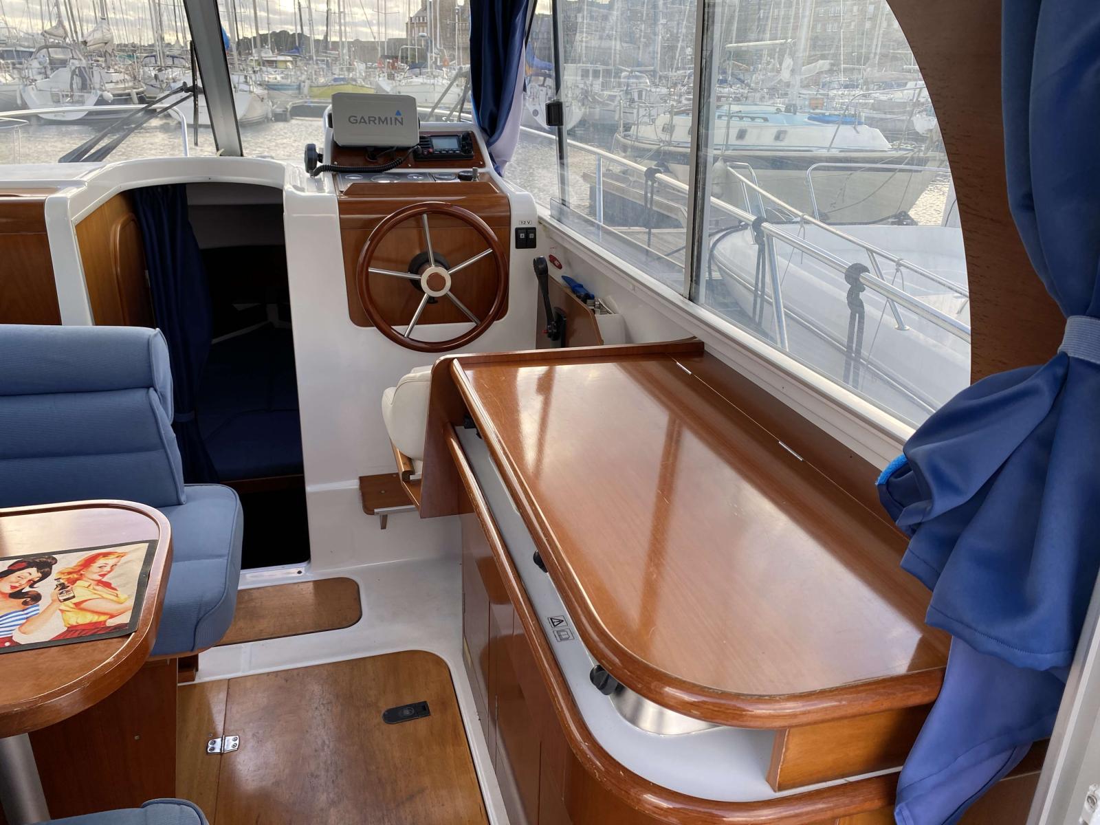 beneteau Antares 760