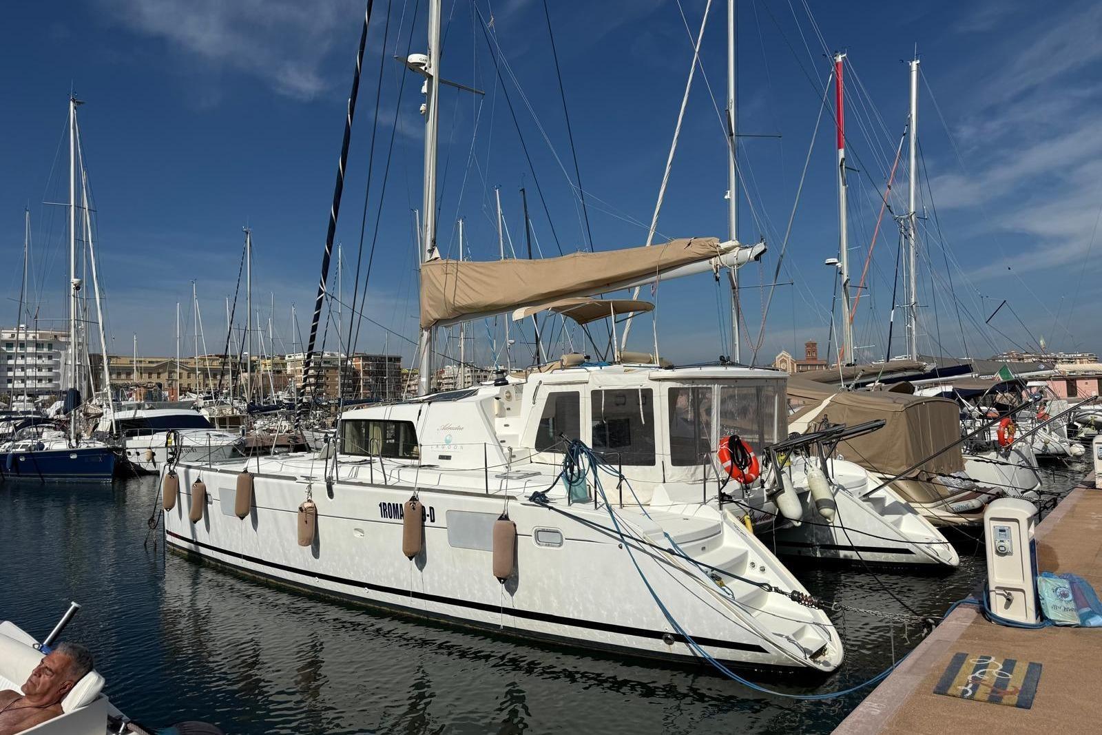 lagoon Lagoon 440