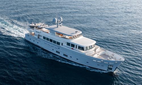 Van der valk shipyard custom explorer