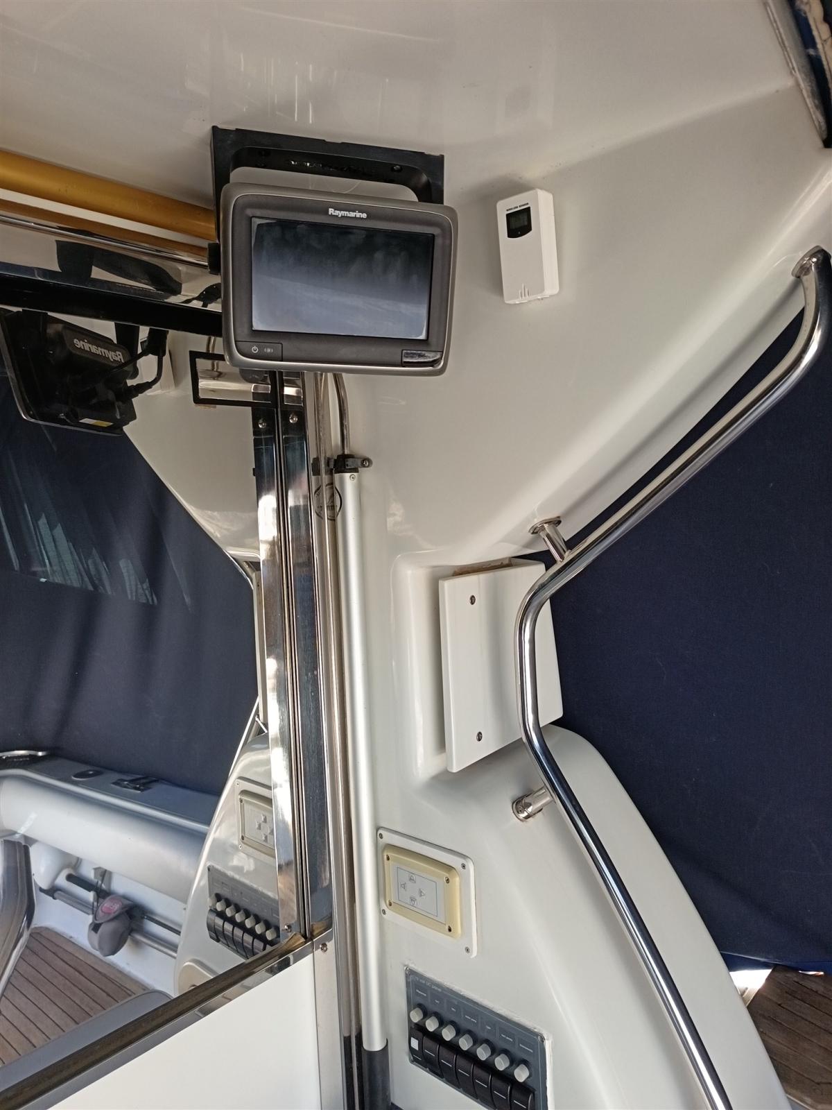 mochi craft Dominator 34 fly fish