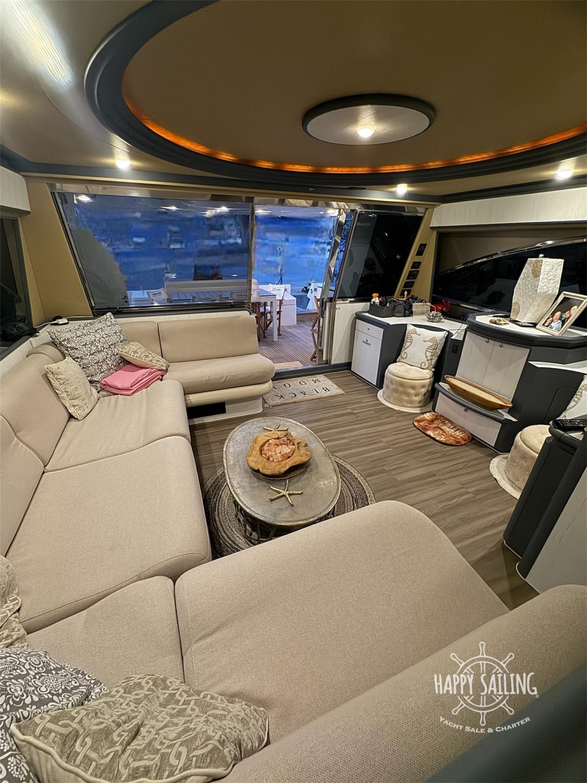 ferretti yachts Ferretti 680 fly