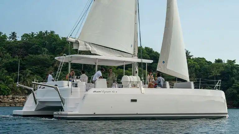 day charter Ov 40