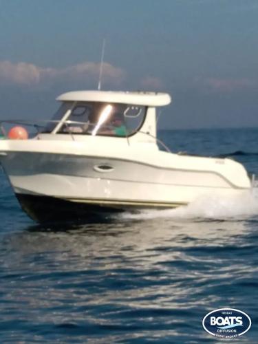 Quicksilver pilothouse 580