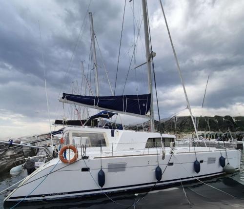 Lagoon 500
