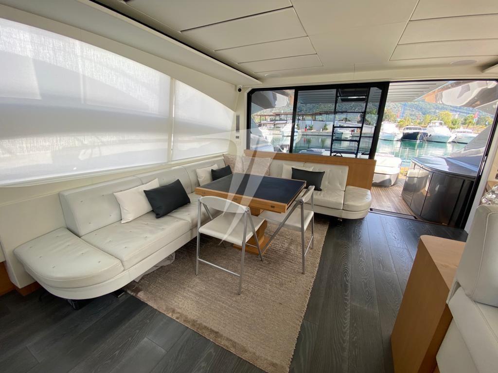 pershing 74