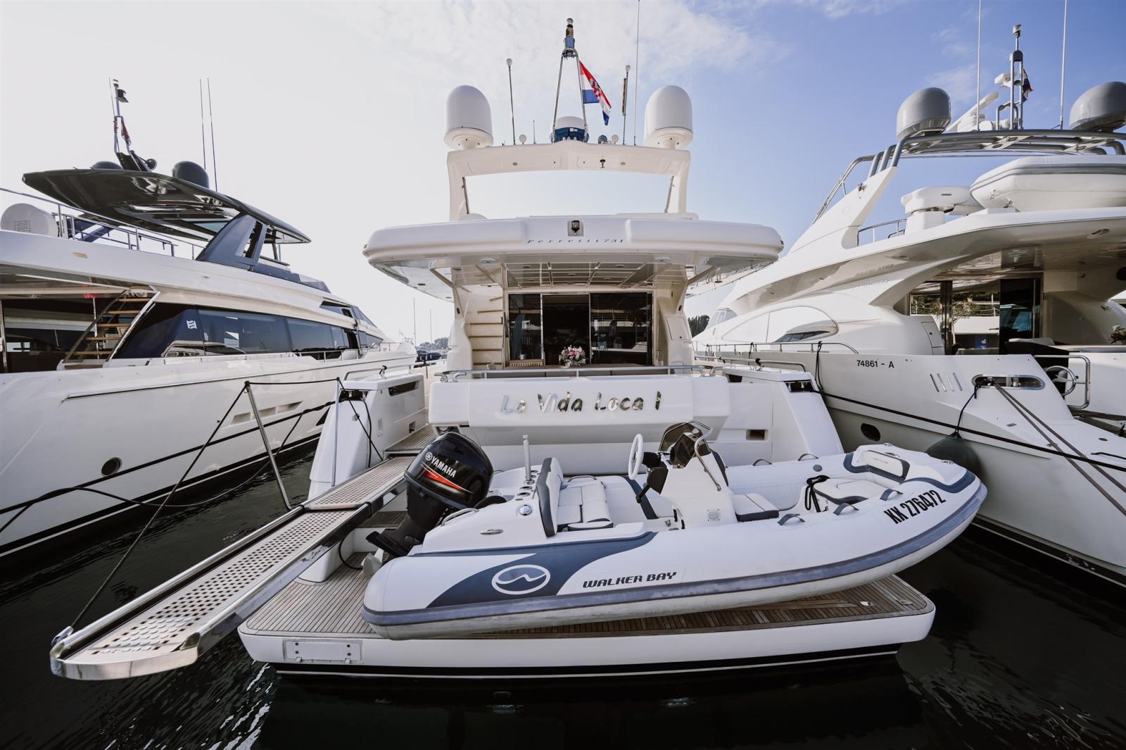 ferretti yachts 731