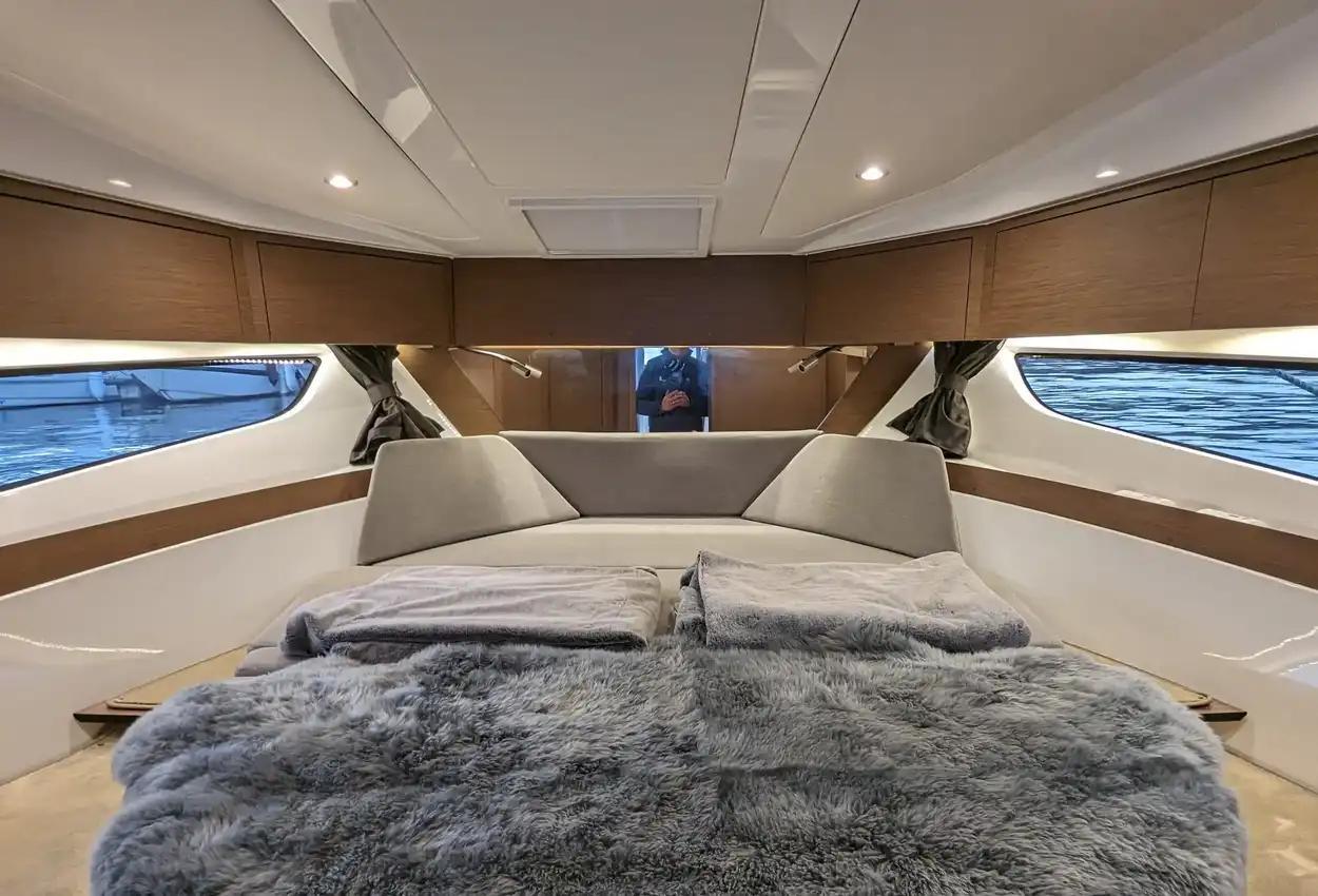 beneteau Antares 11 fly