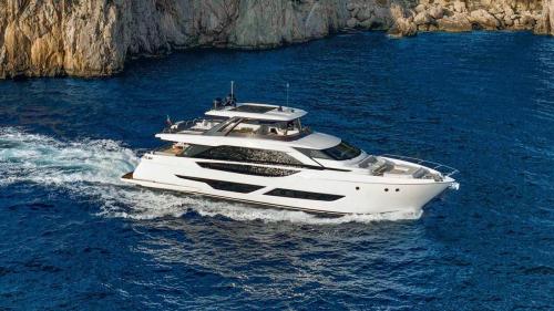 Ferretti yachts 860