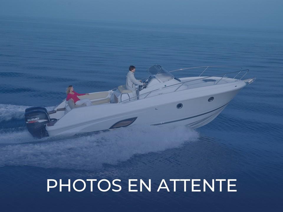 beneteau Flyer 850 sundeck