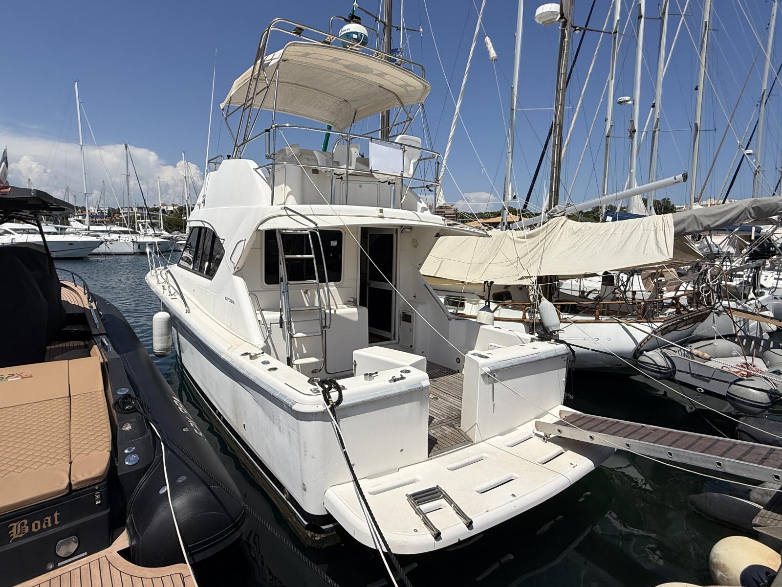 riviera marine 33.5 convertible