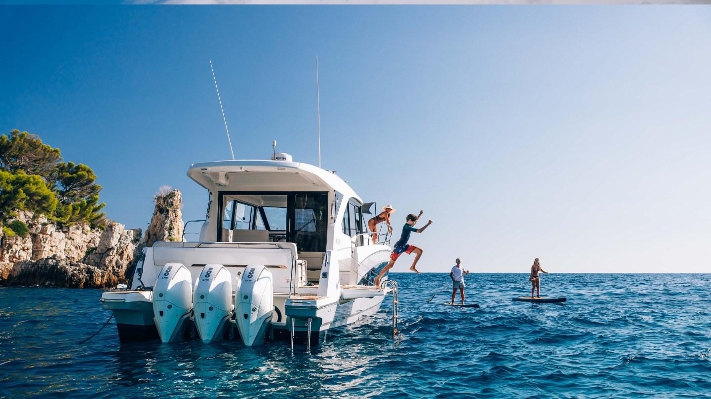 beneteau Antares 12 coupé