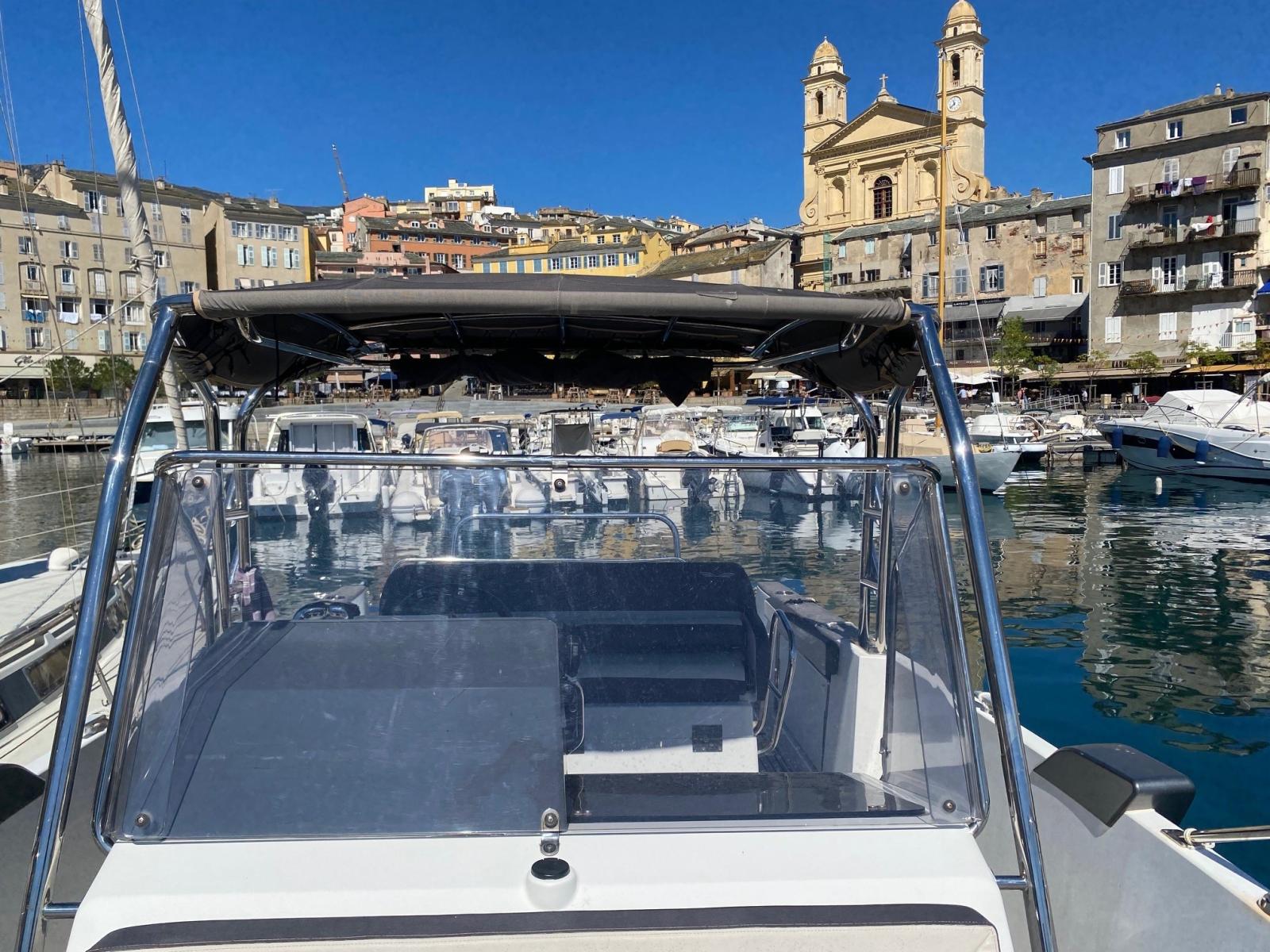 beneteau Flyer 8.8 spacedeck