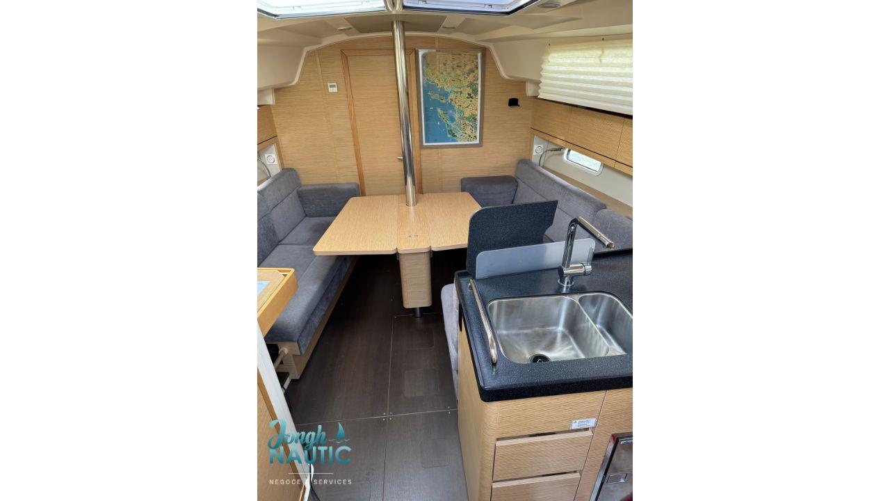 hanse 348