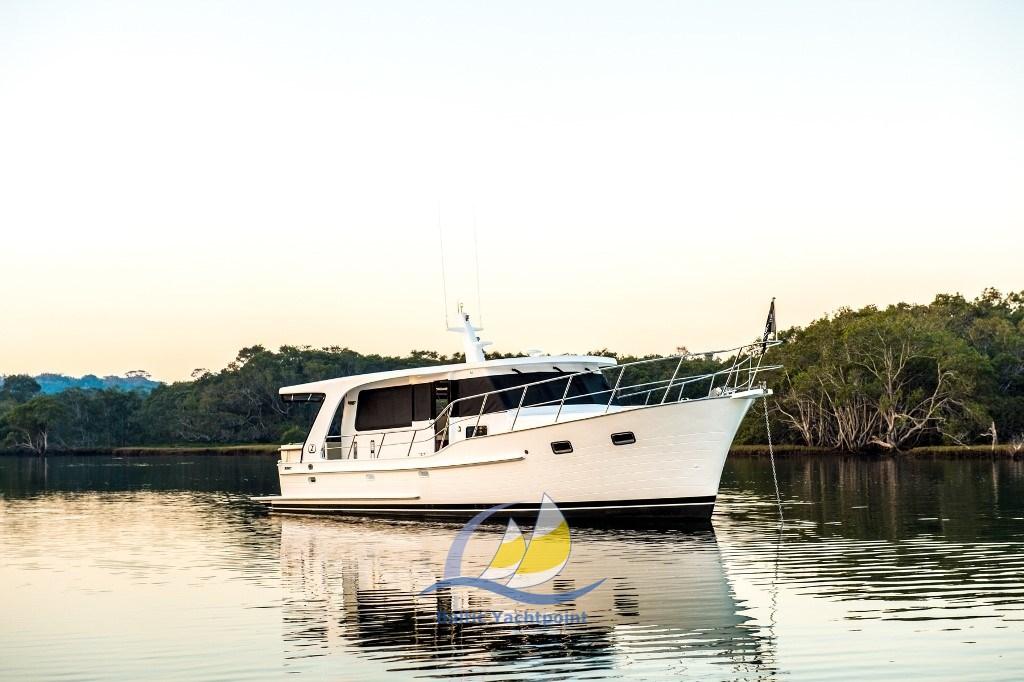 integrity motor yachts Integrity 440 sedan