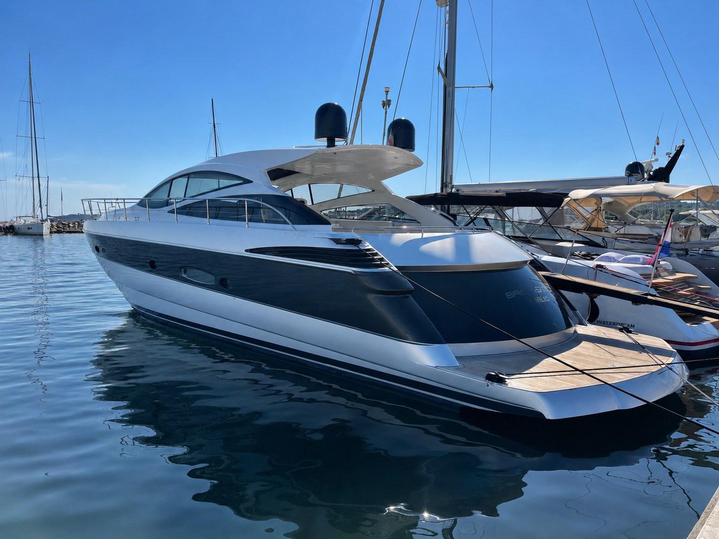pershing 56