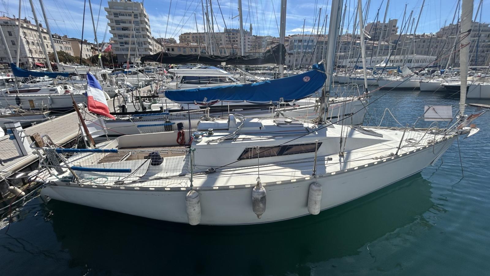 beneteau First 32