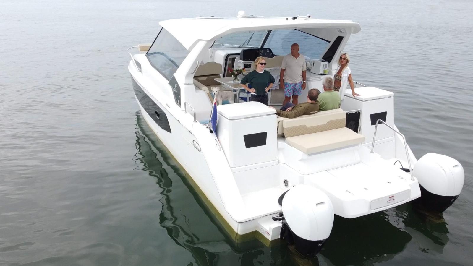 aquila Aquila 36 sport