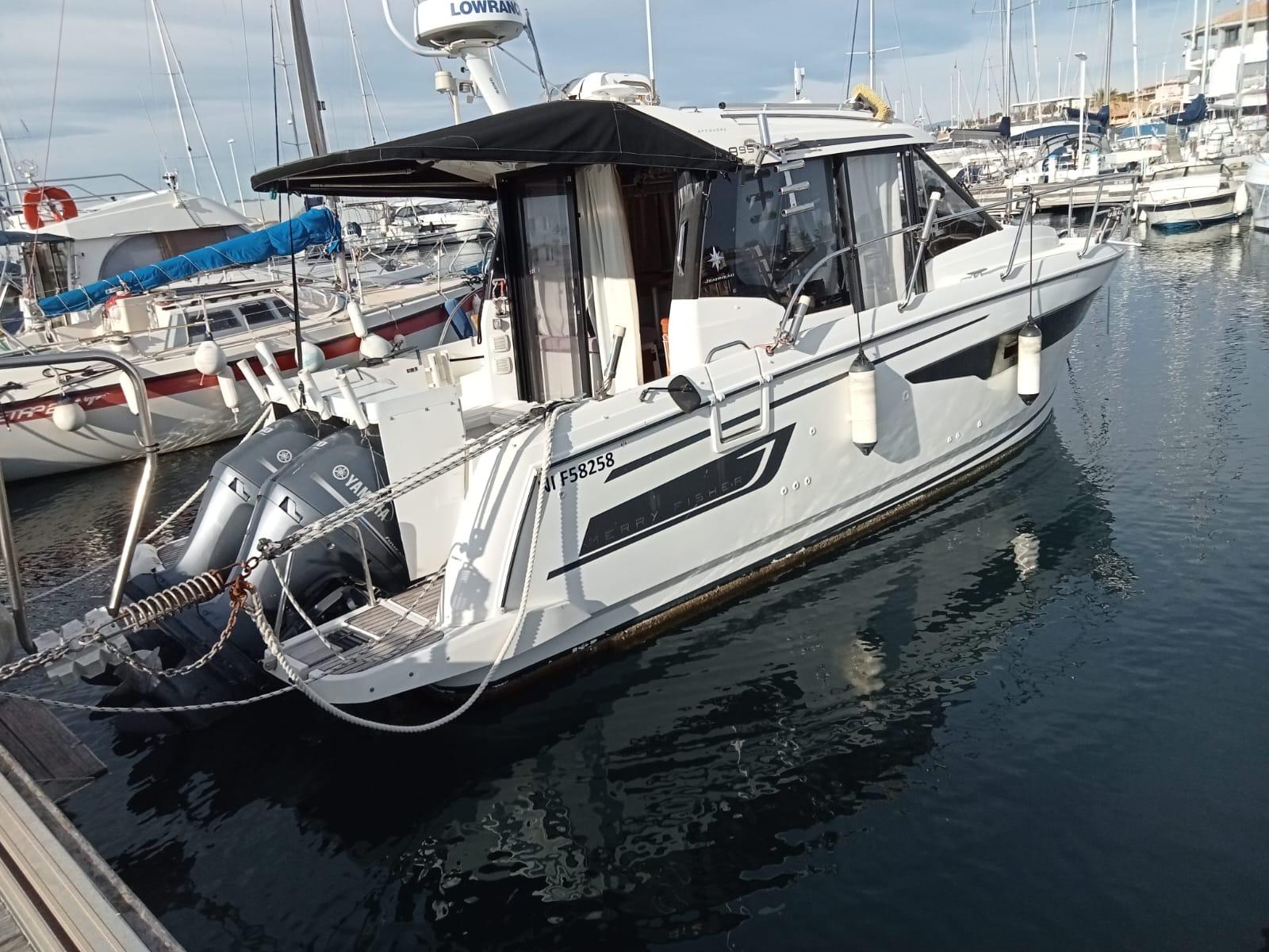 jeanneau Merry fisher 8.95 offshore