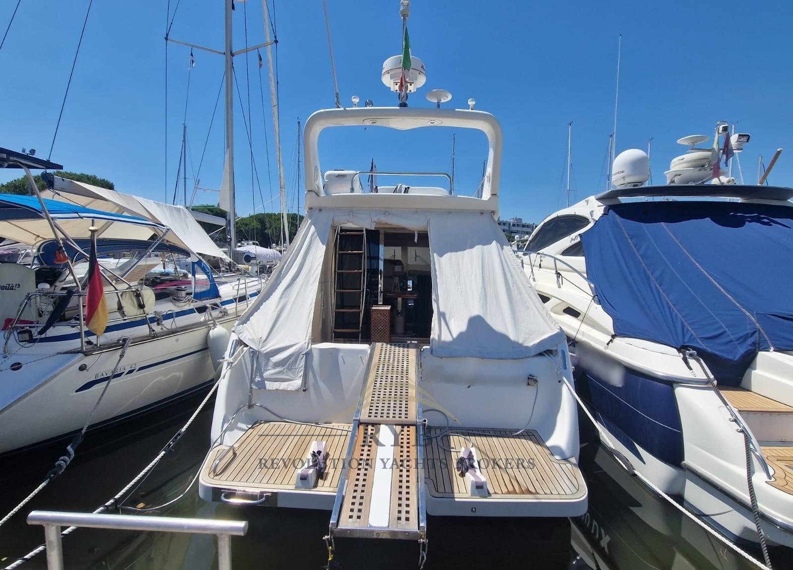 azimut Az 40 fly