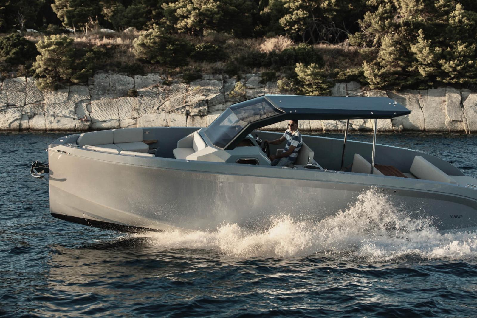 rand boats Escape 30
