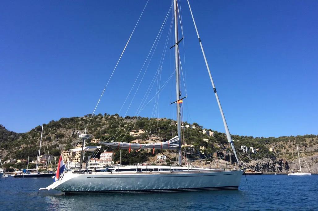 swan 48