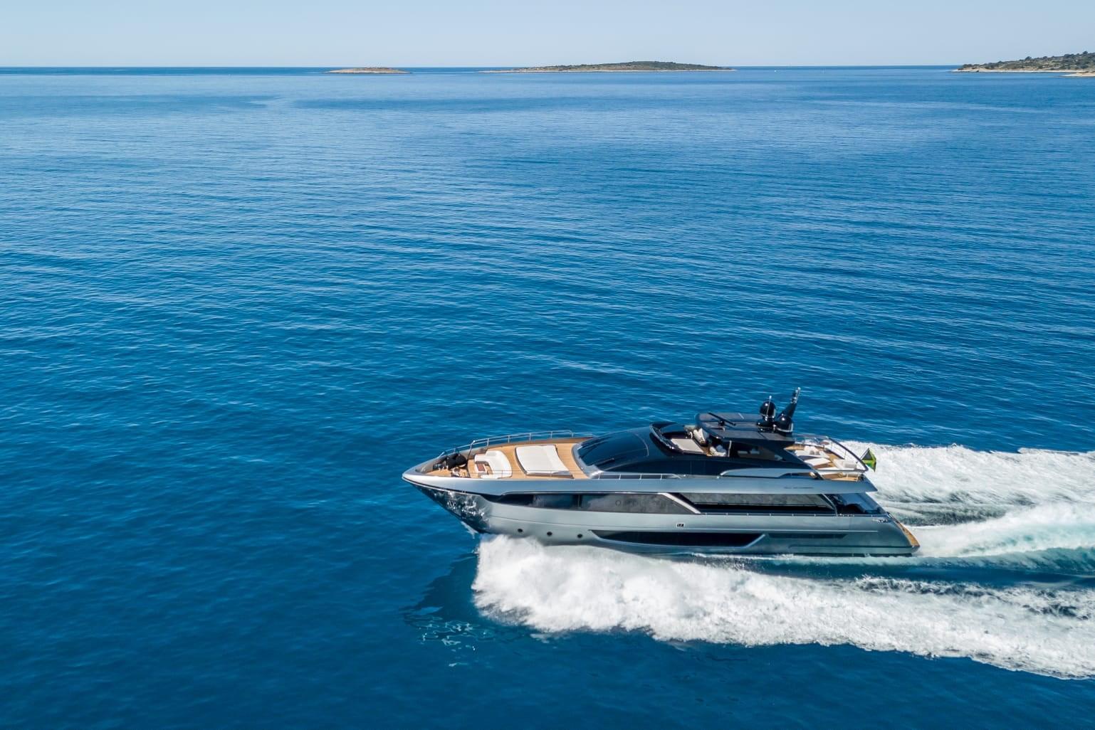 riva 100 corsaro