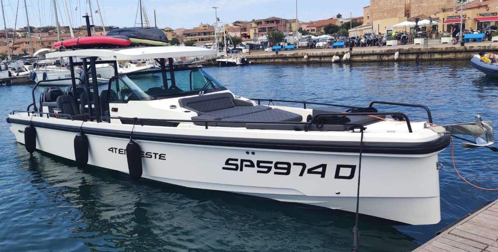 axopar 37 sun top brabus line