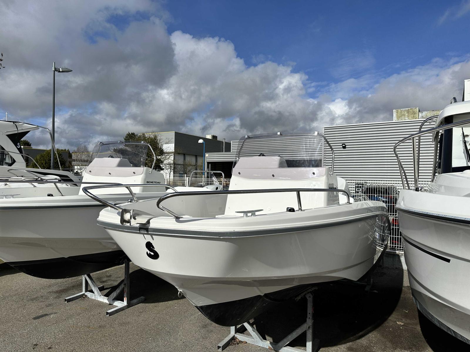 beneteau Flyer 6 spacedeck