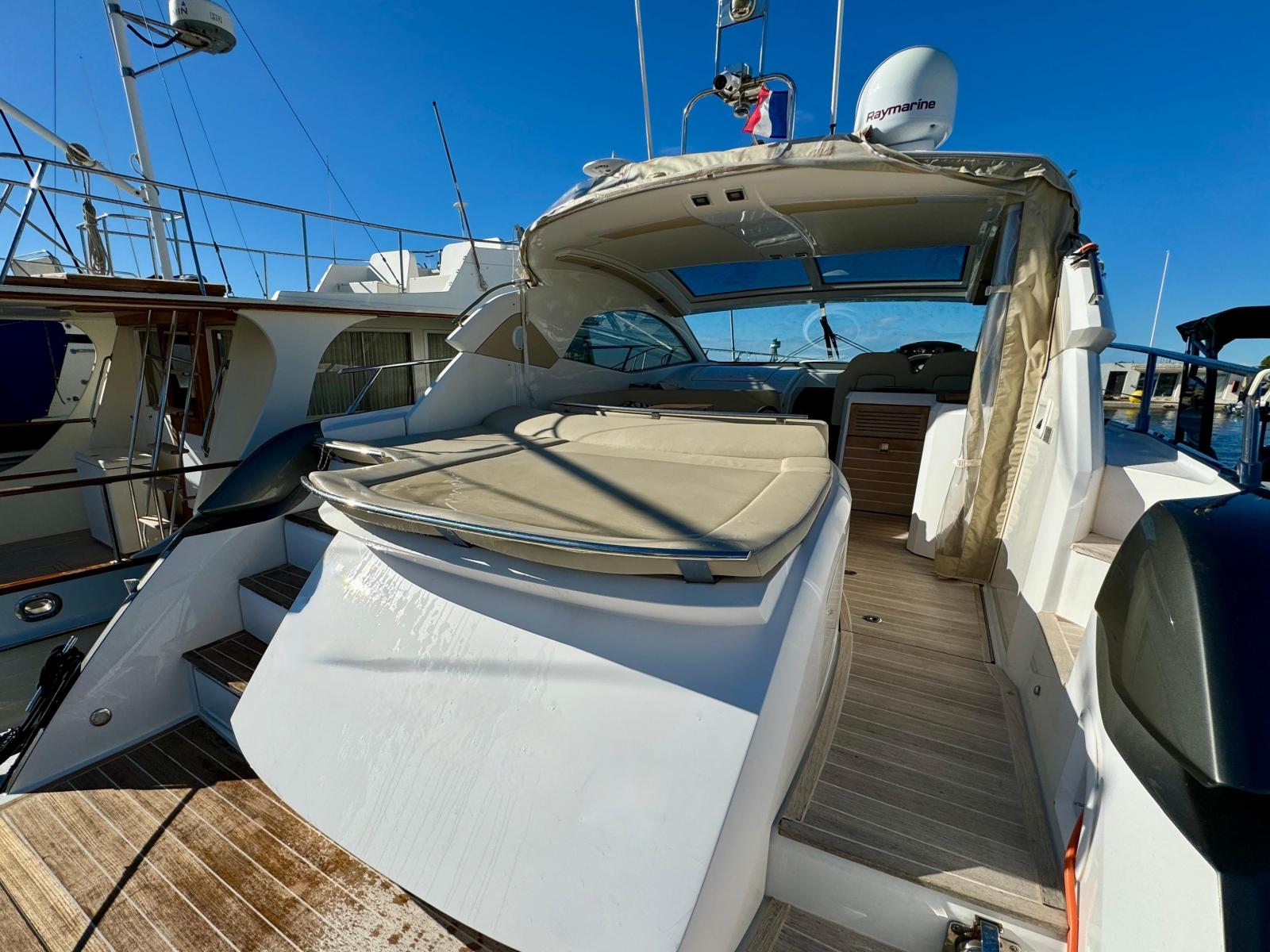 sessa marine C44 cruiser