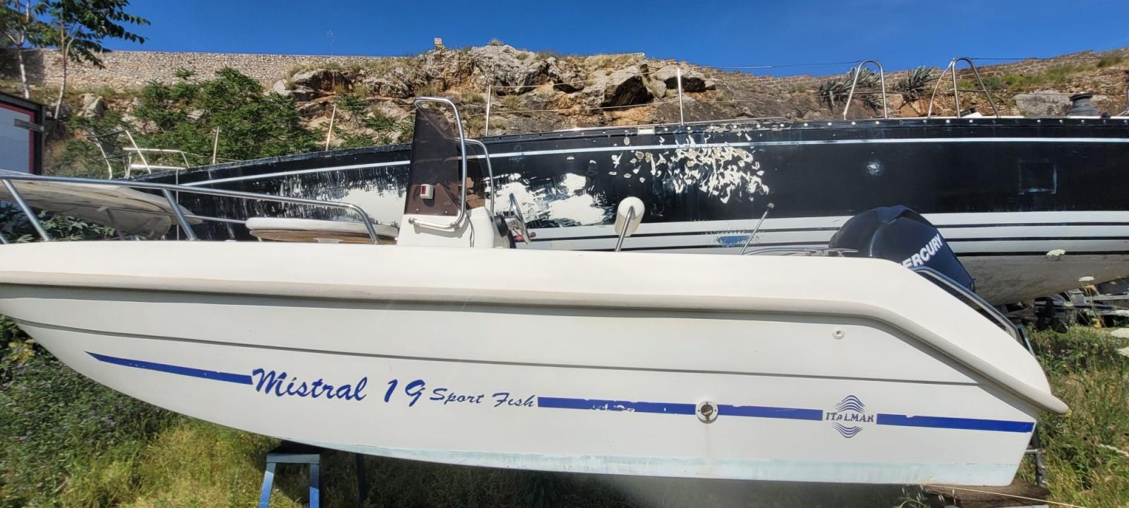 italmar Mistral 19