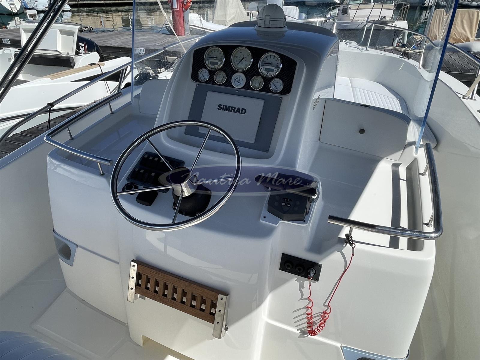 kelt White shark 265