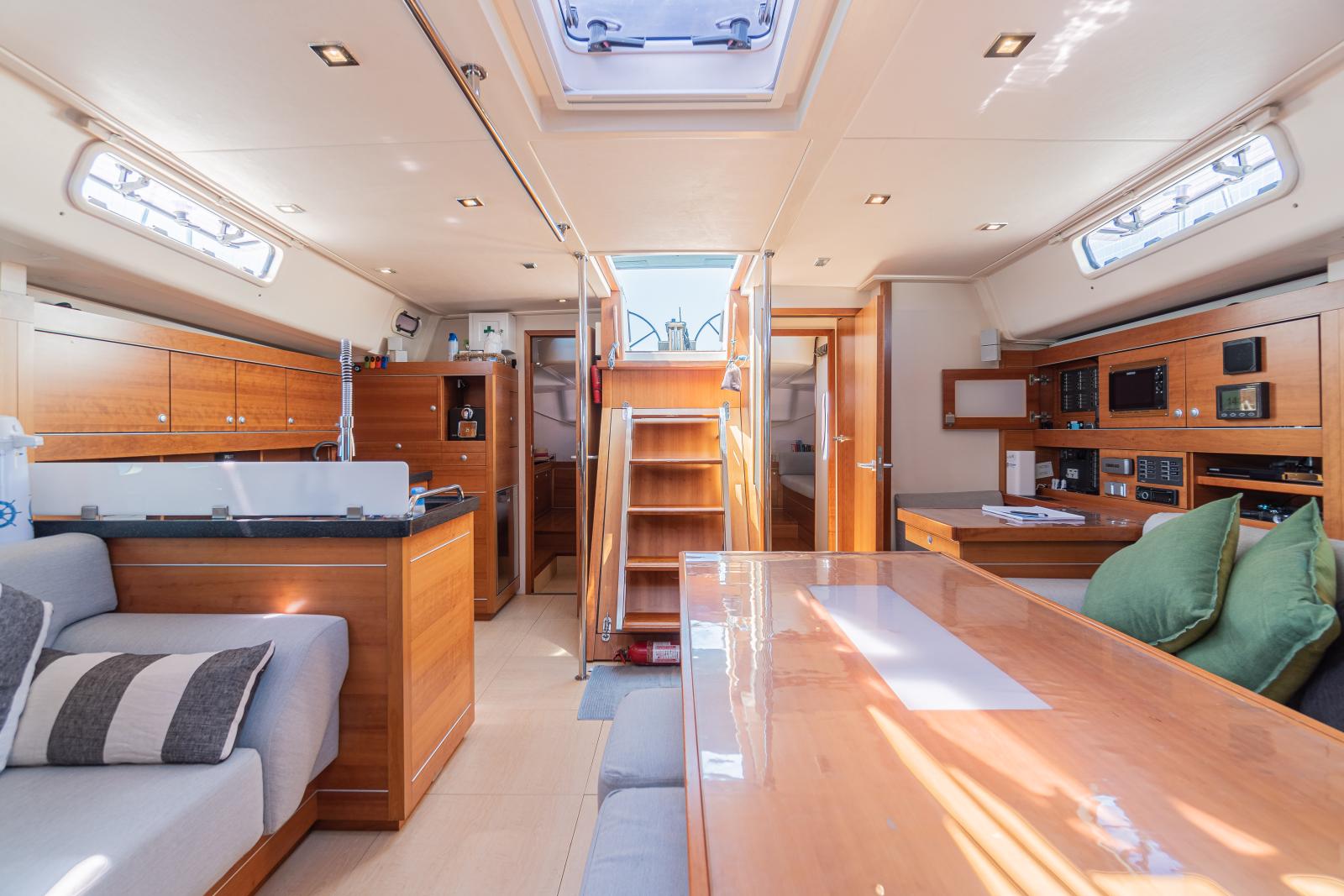 hanse 545