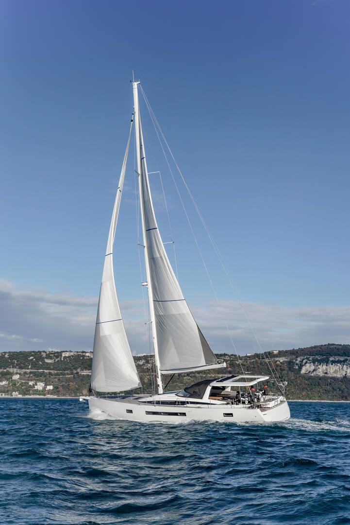 jeanneau Yachts 65