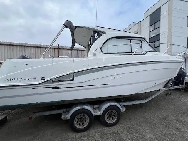 beneteau Antares 8