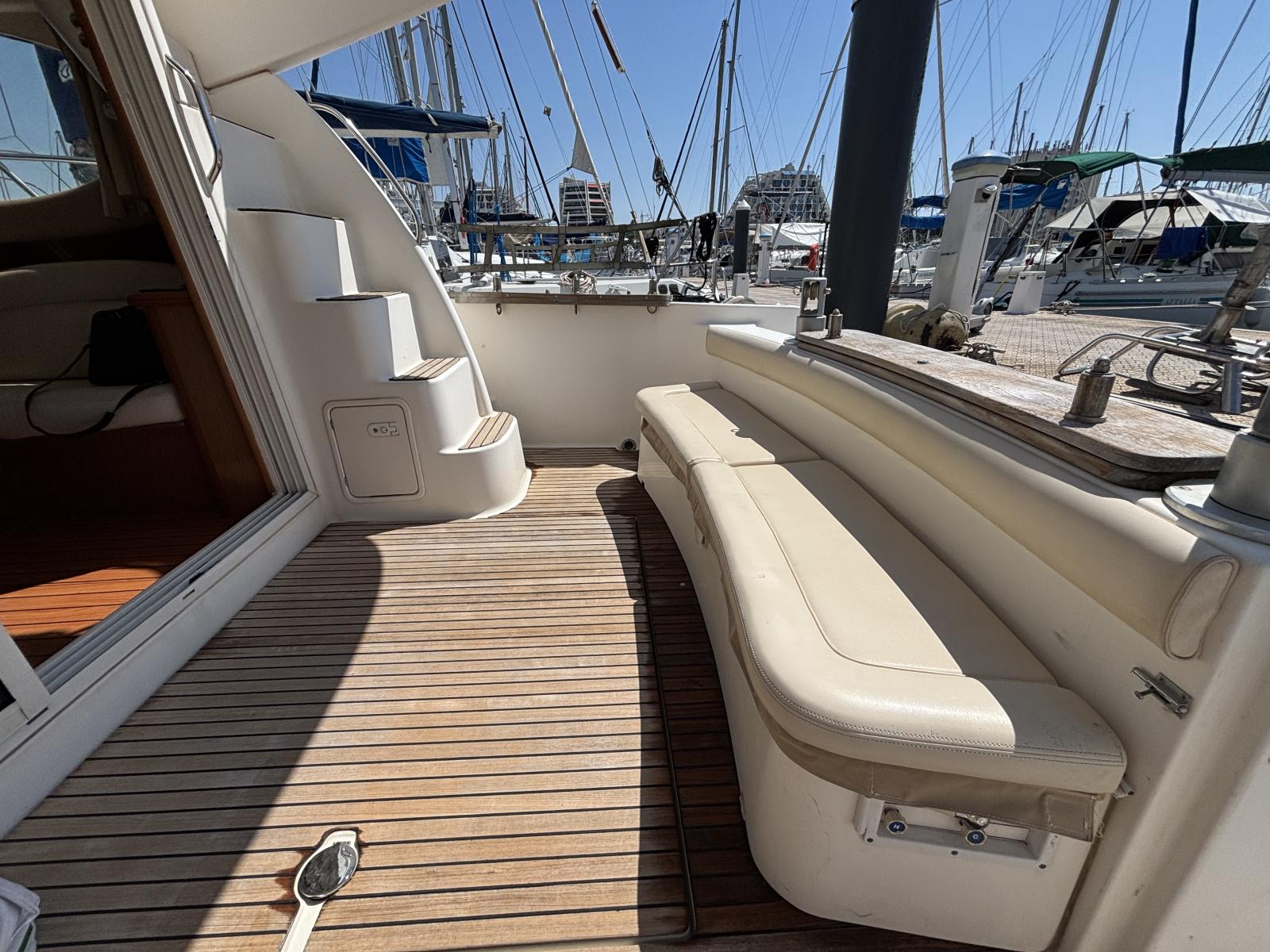 jeanneau Prestige 32
