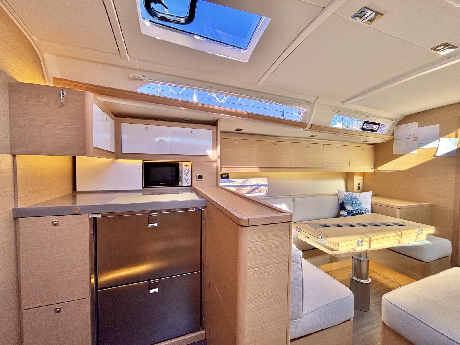 dufour yachts 470