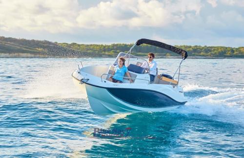 Quicksilver 625 open (6,46mt)-novita del 2026!