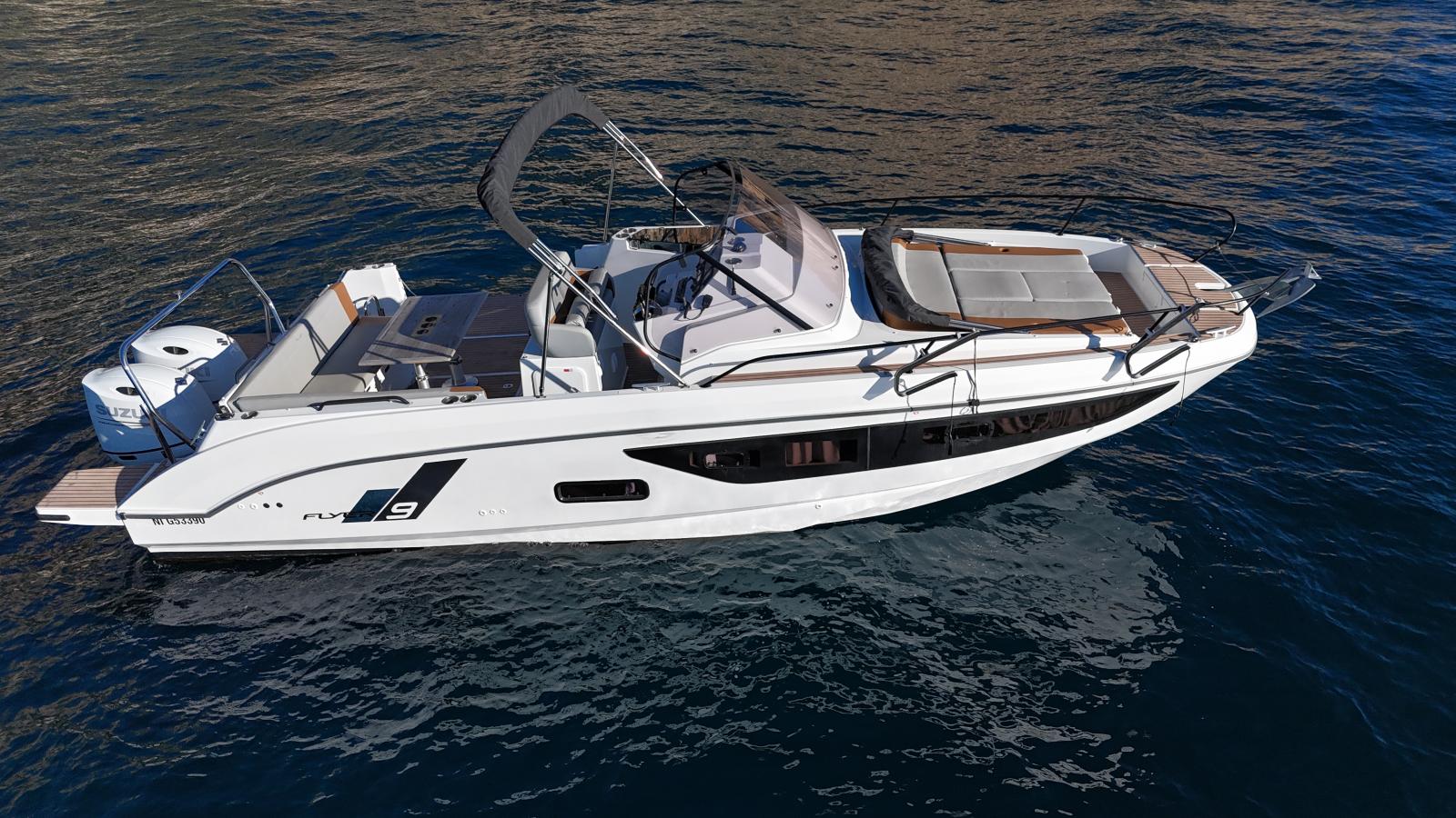 beneteau Flyer 9 sundeck